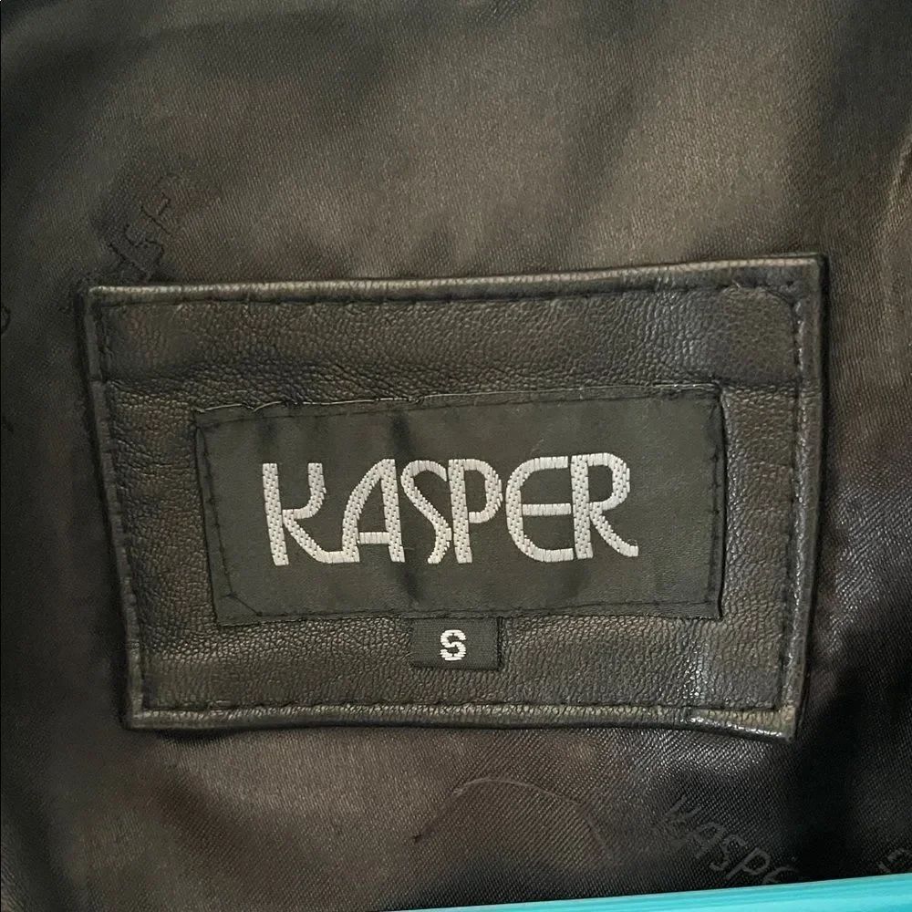 Kaspar Black Leather Jacket - Picture 7 of 9